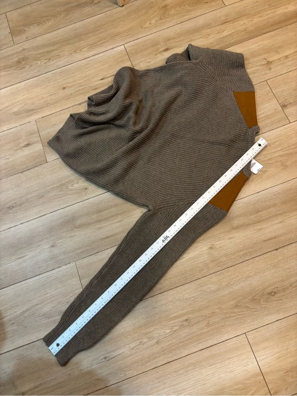 J.Crew Woodsman Sweater Leather Shoulder Patches Cotton Heather Fawn Large L NWT
